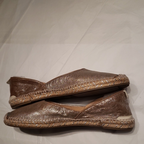 RAG & BONE Flats Espadrille Silver Shimmer Leather Slip on Shoe NEW NWOB πHPπ - Picture 14 of 16